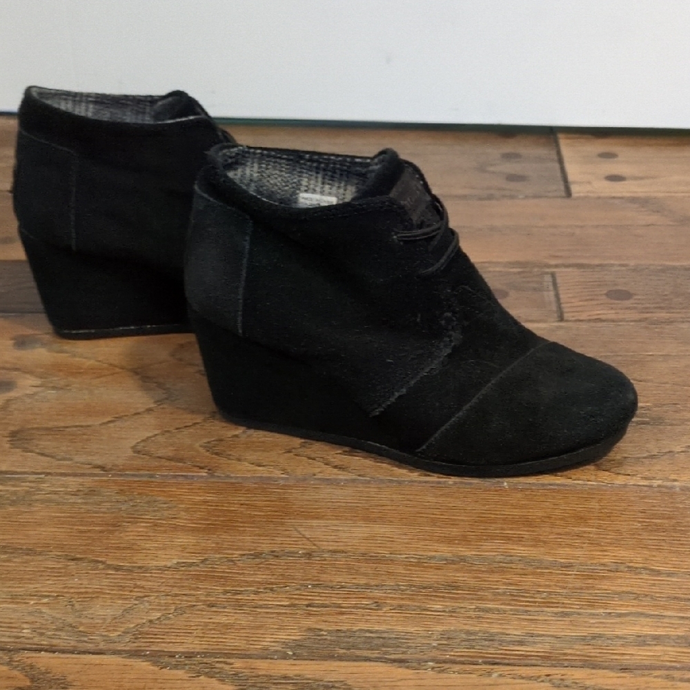 Toms Black Suede Wedge Ankle Booties